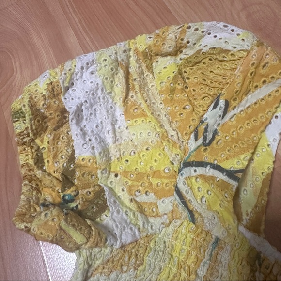 FARM Rio Yellow Floral Puff Sleeve Blouse - Picture 4 of 6